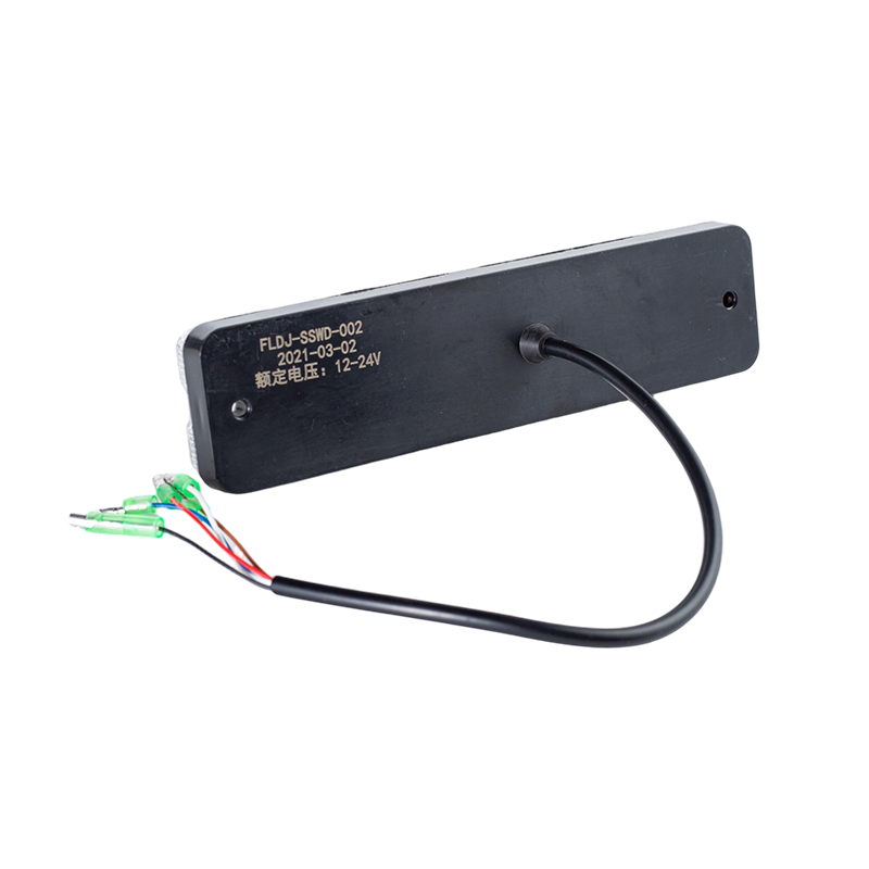 FLDJ-SSWD-004 IP65 5W DC12-24V 一体型3色LEDリアコンビネーションテールライト